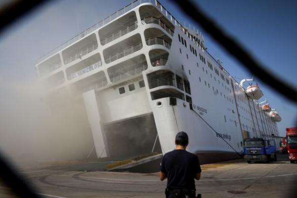 Βραχυκύκλωμα σε φορτηγό ψυγείο η αιτία της πυρκαγιάς στο «Ελευθέριος Βενιζέλος»