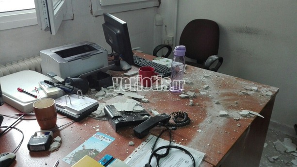 Νοσοκομείο Βέροιας : Έπεσαν σοβάδες στα κεφάλια γιατρών