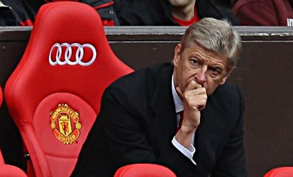 «Ανοιχτός» σε ενδεχόμενη πρόταση της Μάντσεστερ Γιουνάιτεντ ο Βενγκέρ