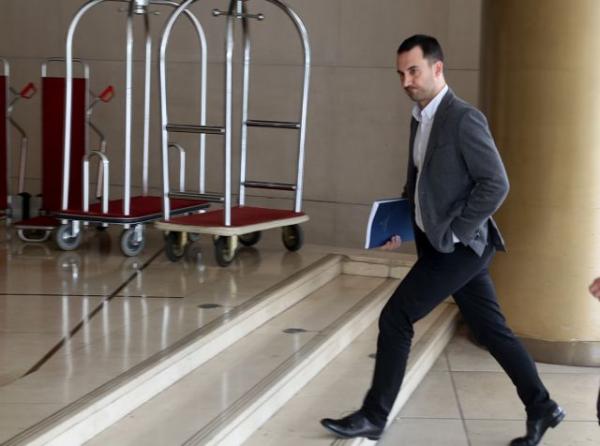 Χαρίτσης για Μητσοτάκη: Παρέπεμψε τα πλεονάσματα στις καλένδες