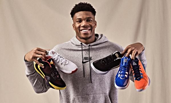 Πωλήσεις-ρεκόρ για τα Zoom Freak 1 του Αντετοκούνμπο