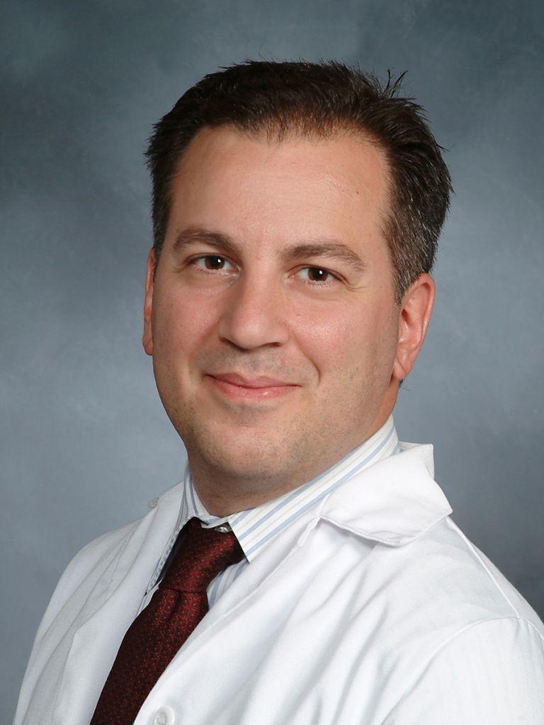 ΗΠΑ: Πρωτοποριακή διπλή καρδιοχειρουργική επέμβαση από Έλληνα γιατρό