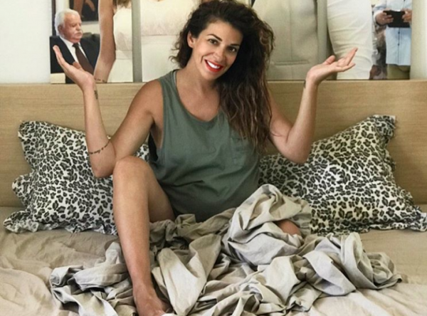 Ελένη Χατζίδου: Αποκαλύπτει γιατί γέννησε πρόωρα