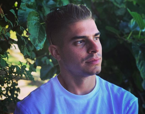 Άκης Δήμας: Τι απαντά ο πατέρας του ηθοποιού μέσα από τη φυλακή