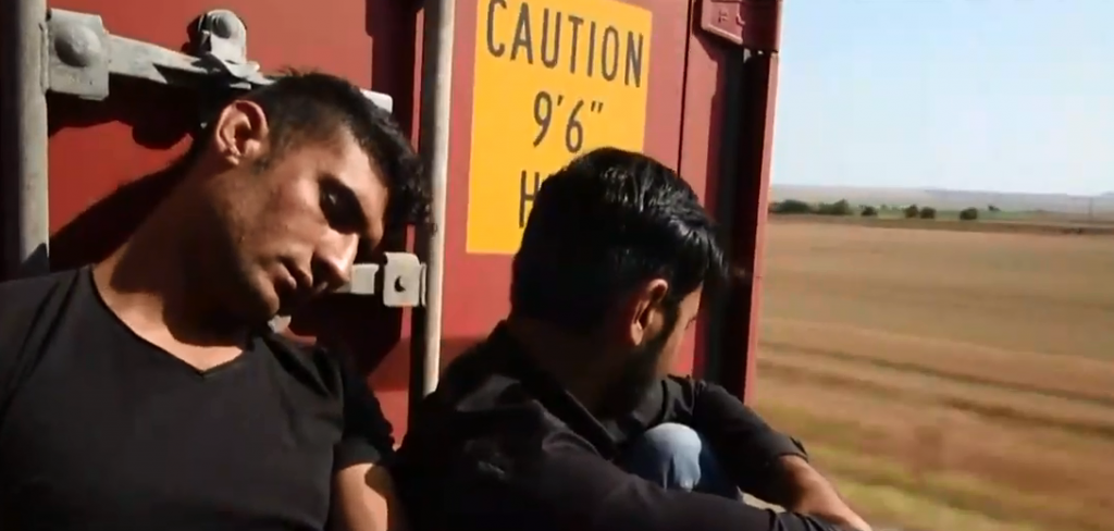 Η «Οδύσσεια» των μεταναστών στην Ελλάδα – Εικόνες που συγκλονίζουν