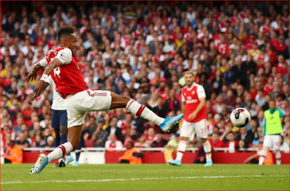 Ματσάρα και ισοπαλία στο ντέρμπι του Λονδίνου (2-2)