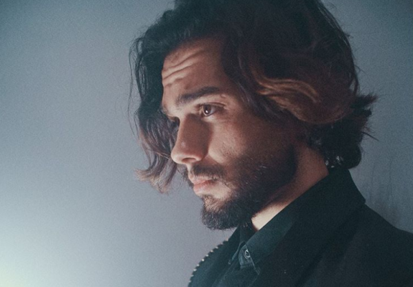 Χρήστος Μάστορας: Δείτε το νέο του look