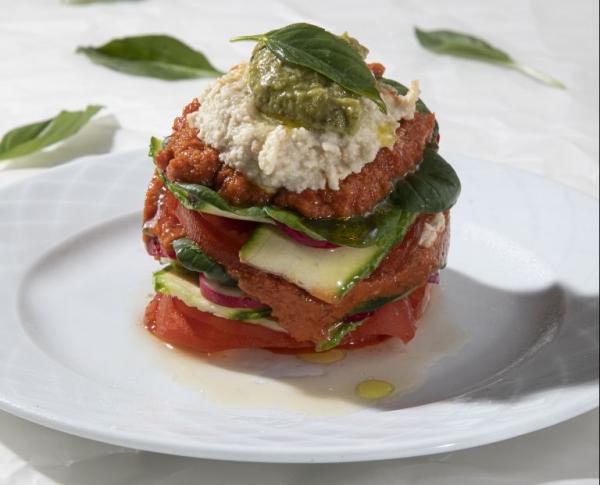 Μιλφέιγ λαχανικών με 3 σάλτσες