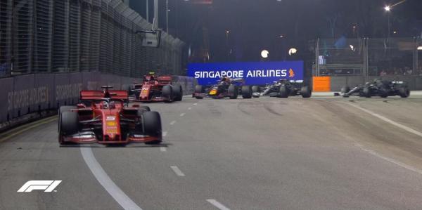 Θρίαμβος του Φέτελ στην Σιγκαπούρη