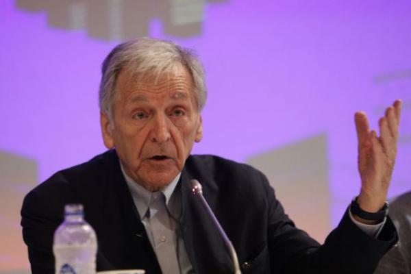 Κώστας Γαβράς : Τι είπε για τα σχόλια που δέχτηκε η ταινία του και για Τσίπρα