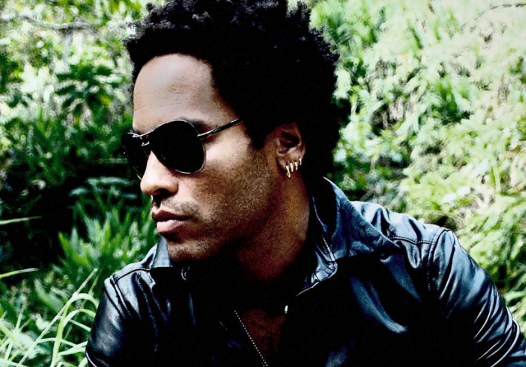 Ο Λένι Κράβιτζ στο πλευρό των πληγέντων του τυφώνα Ντόριαν