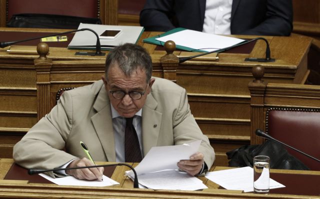 Μουζάλας : Ποιο είναι το σχέδιο της κυβέρνησης για το προσφυγικό;