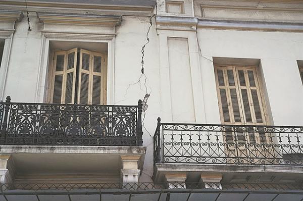 Σεισμός Πάρνηθας 1999: 20 χρόνια μετά, κανένας έλεγχος σε 63.000 ακινητα