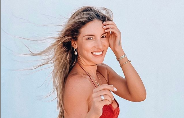 Βρήκαμε τον αδερφό της Αθηνάς Οικονομάκου