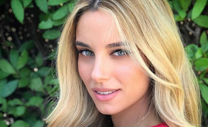 Δούκισσα Νομικού: Μας δείχνει τη νεογέννητη κορούλα της