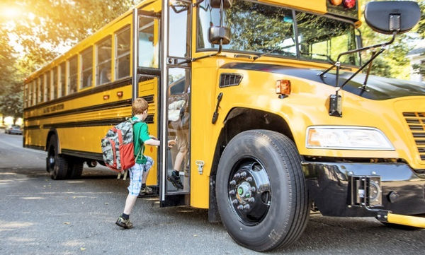 Παλλήνη : Σοκαρισμένη η μητέρα του 3χρονου που ξέχασαν σε σχολικό