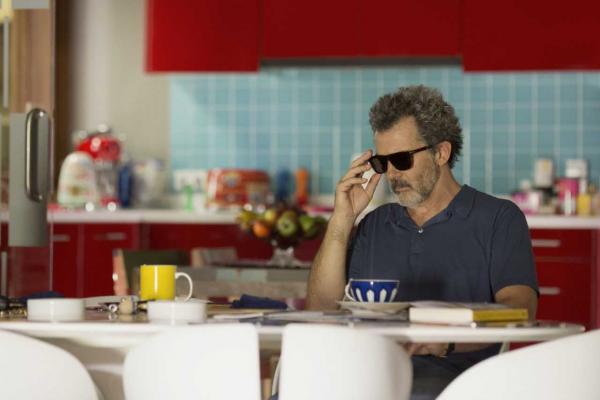 Οι ταινίες της εβδομάδας: Ο Πέδρο Αλμοδόβαρ αυτοαναλύεται