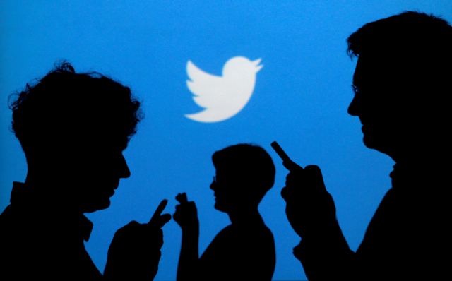 Το Twitter απολογήθηκε στους χρήστες που χρησιμοποίησε στοιχεία τους για διαφημιστικούς σκοπούς