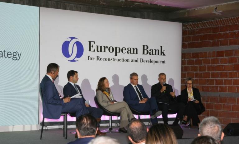 Ο Δήμαρχος Πειραιά στην Ημερίδα Ανασυγκρότησης και Ανάπτυξης