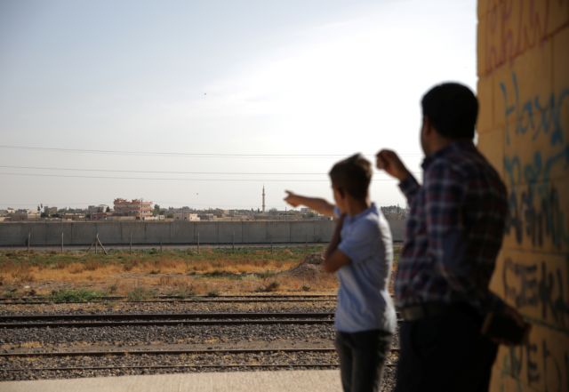 Πενς για Ερντογάν : Δεσμεύθηκε ότι δεν θα επιτεθεί στο Κομπάνι