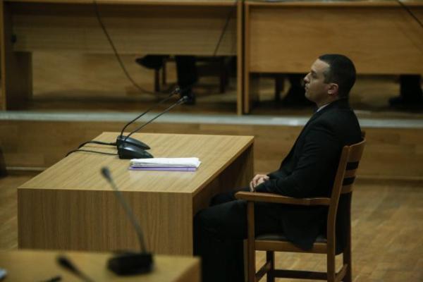 Δίκη Χρυσής Αυγής : «Δεν έχουμε καμιά σχέση με τη δολοφονία Φύσσα» δηλώνει ο Κασιδιάρης