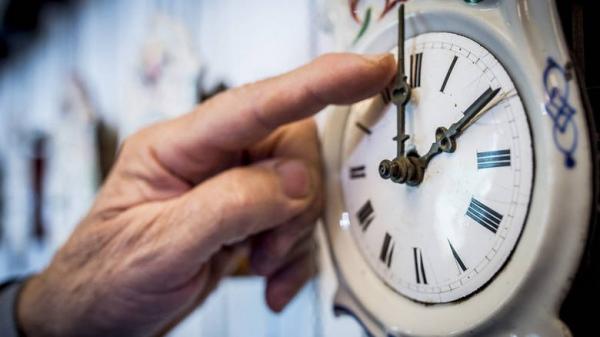 Αλλαγή ώρας : Πότε γυρνάμε τους δείκτες των ρολογιών