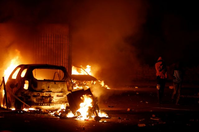 Μάλτα : Πρόσφυγες πυρπόλησαν αυτοκίνητα και τραυμάτισαν αστυνομικό