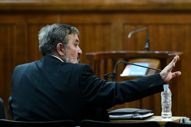 Δίκη Χρυσής Αυγής : Για πλάκα μάθαινα στο παιδί το «Heil Hitler», λέει ο Παππάς