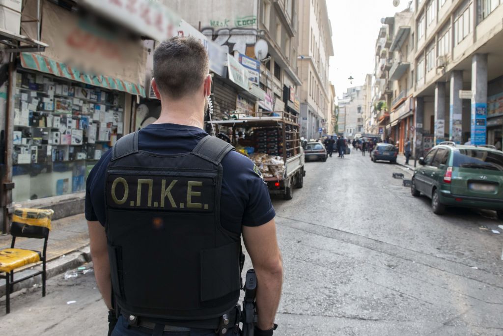 Αστυνομική επιχείρηση για παρεμπόριο στο κέντρο της Αθήνας