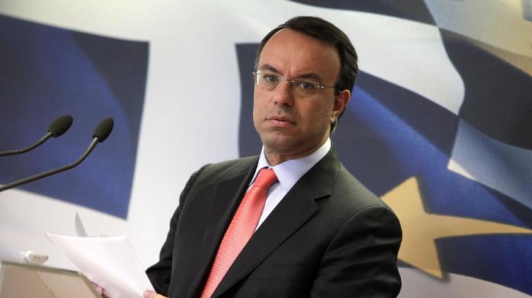 Αύξηση αντικειμενικών, φόρος Airbnb και ανακατανομές δαπανών τα αντίμετρα του προϋπολογισμού