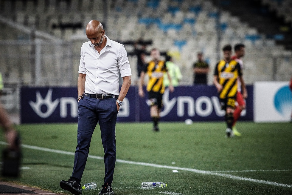 «Ο Καρντόσο δεν είναι προπονητής» - «Καρφιά» κατά του πρώην προπονητή της ΑΕΚ