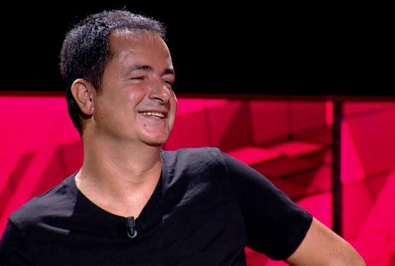 Ατζούν Ιλιτζαλί : Για άλλη μια φορά σώθηκε από τροχαίο