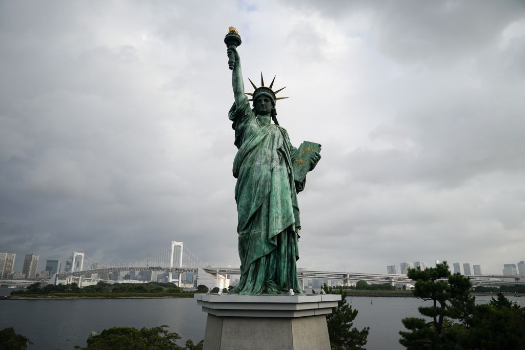 Άγαλμα Ελευθερίας : Τι σημαίνει για τους πρόσφυγες όλου του κόσμου