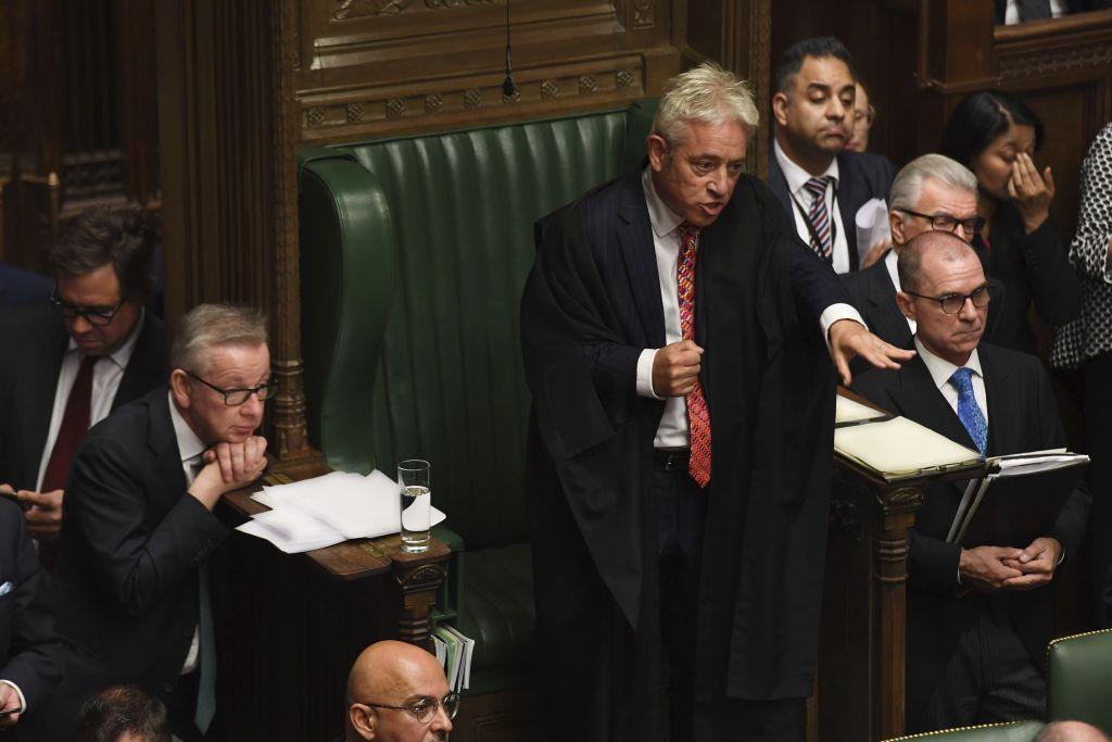 Τζον Μπέρκοου: Μετά από 14.000 «Order» εγκαταλείπει την Βουλή