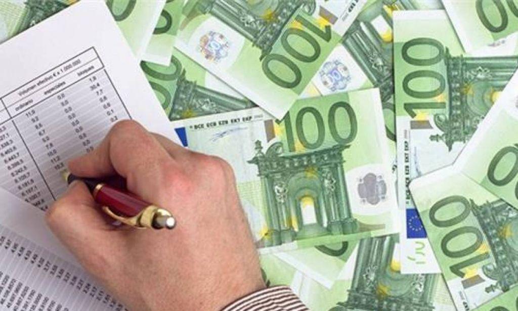 Το φιάσκο με τα «κόκκινα» στεγαστικά