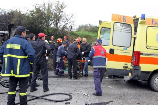 Σοβαρό τροχαίο στην Αττική Οδό – Ένας τραυματίας και αυξημένη η κίνηση