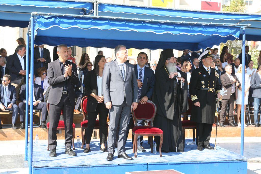 Μώραλης : Η ιστορία πρέπει να αποτελεί οδηγό για το παρόν και το μέλλον