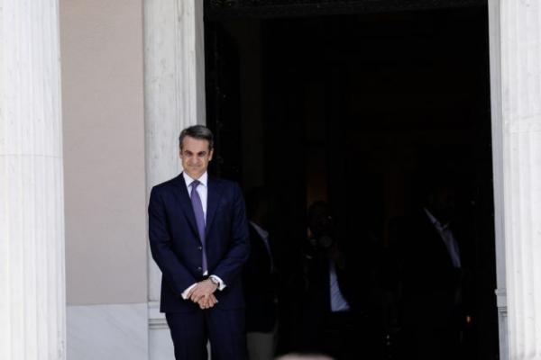 Συνωστισμός επενδυτών στο Μέγαρο Μαξίμου – Ολο το παρασκήνιο των συναντήσεων