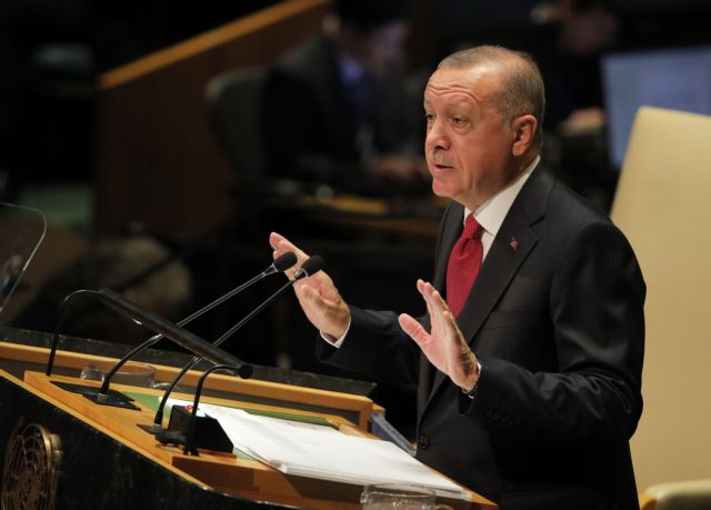 Ερντογάν: Προειδοποιήσεις για επικείμενη στρατιωτική επιχείρηση στη Συρία