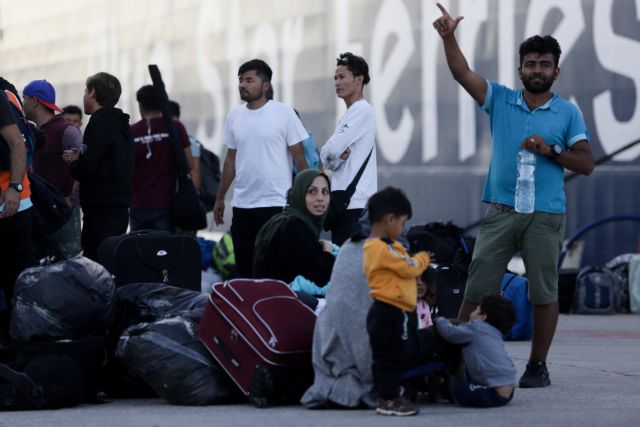 Προσφυγικό : 570 αιτούντες άσυλο φεύγουν από τη Μόρια