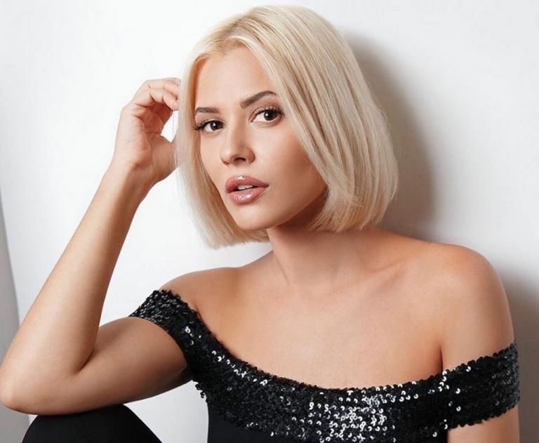 Λάουρα Νάργες: Η συγκινητική ανάρτηση για τον πατέρα της