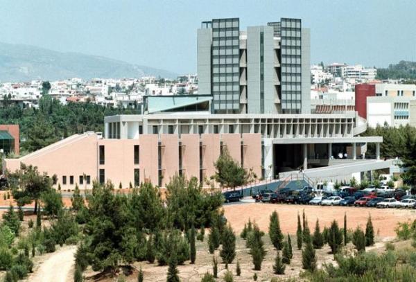 Editorial Ta Nea: Dysfunctions