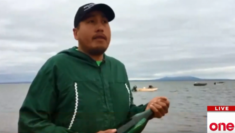 Αλάσκα : Βρήκε μπουκάλι με μήνυμα που έγραψε Ρώσος ναύτης πριν 50 χρόνια