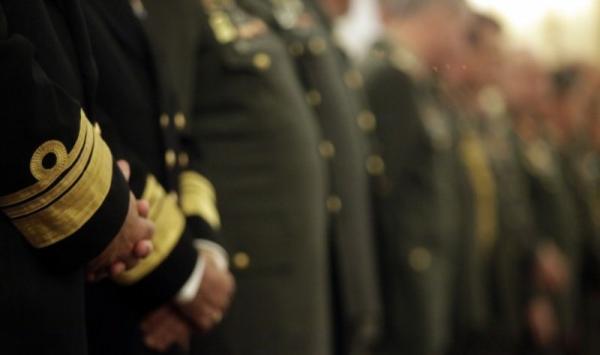 Εξτρα μέρισμα τα Χριστούγεννα για χιλιάδες απόστρατους