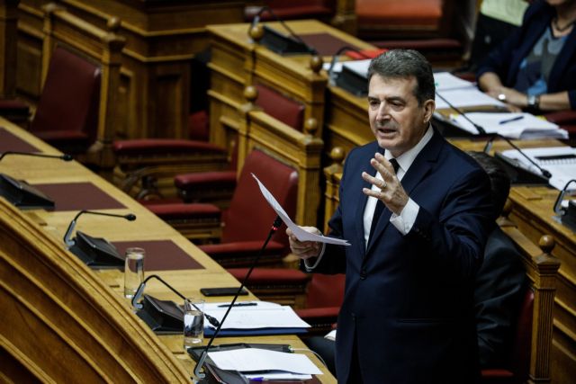 Χρυσοχοΐδης : Ο χρόνος μας κυνηγά γιατί οι βάρκες δεν σταματούν να έρχονται