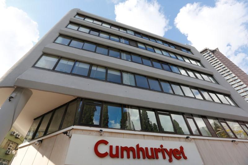 Τουρκία : Αποφυλακίστηκε στέλεχος της Τζουμχουριέτ που είχε καταδικαστεί για υποστήριξη στην «τρομοκρατία»