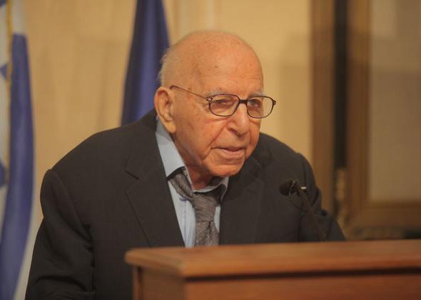 Κ. Δεσποτόπουλος : Ιστορική η διάρκεια του ελληνικού έθνους, αυτό είναι αλήθεια, όχι προγονοπληξία