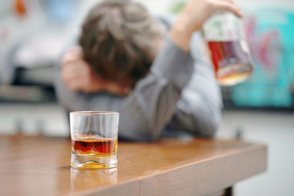 Οι μέλλοντες πατέρες πρέπει να απέχουν από το αλκοόλ