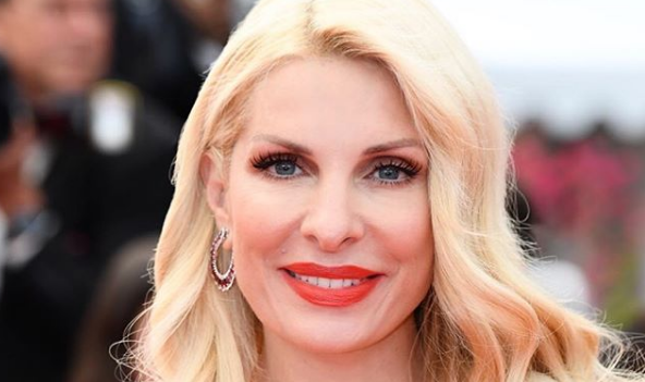 Οι τρυφερές φωτογραφίες της Ελένης Μενεγάκη με τα παιδιά της