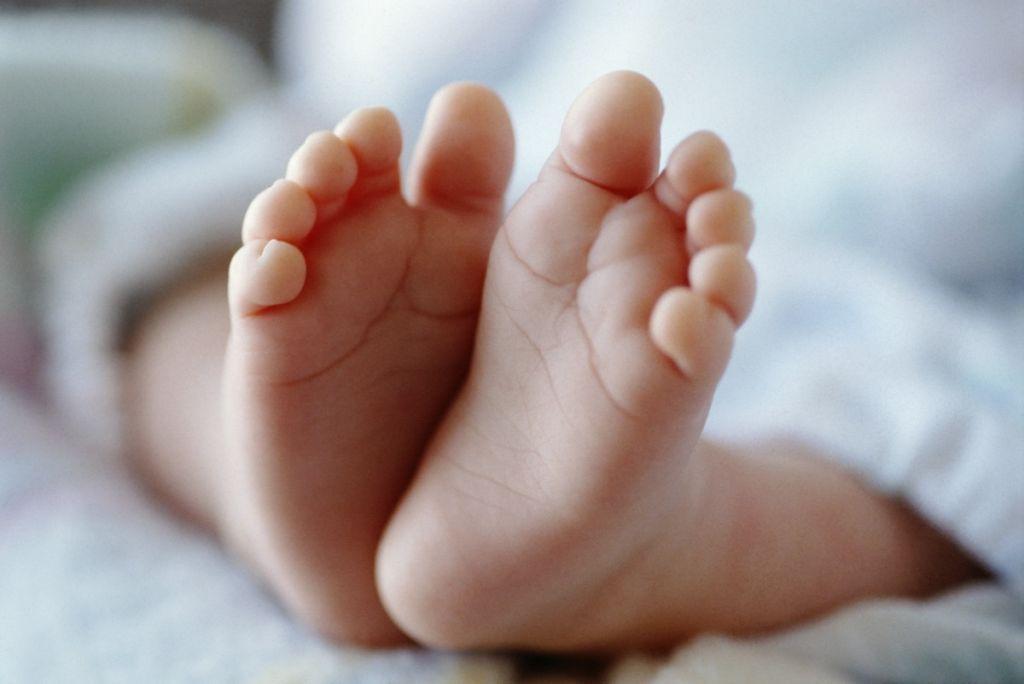 Πορτογαλία : Συνταράσσει η γέννηση ενός μωρού χωρίς πρόσωπο – Σε διαθεσιμότητα ο γιατρός